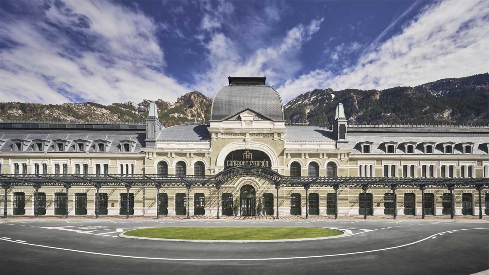 Borda De Fadrin Pension Ipies Buitenkant foto