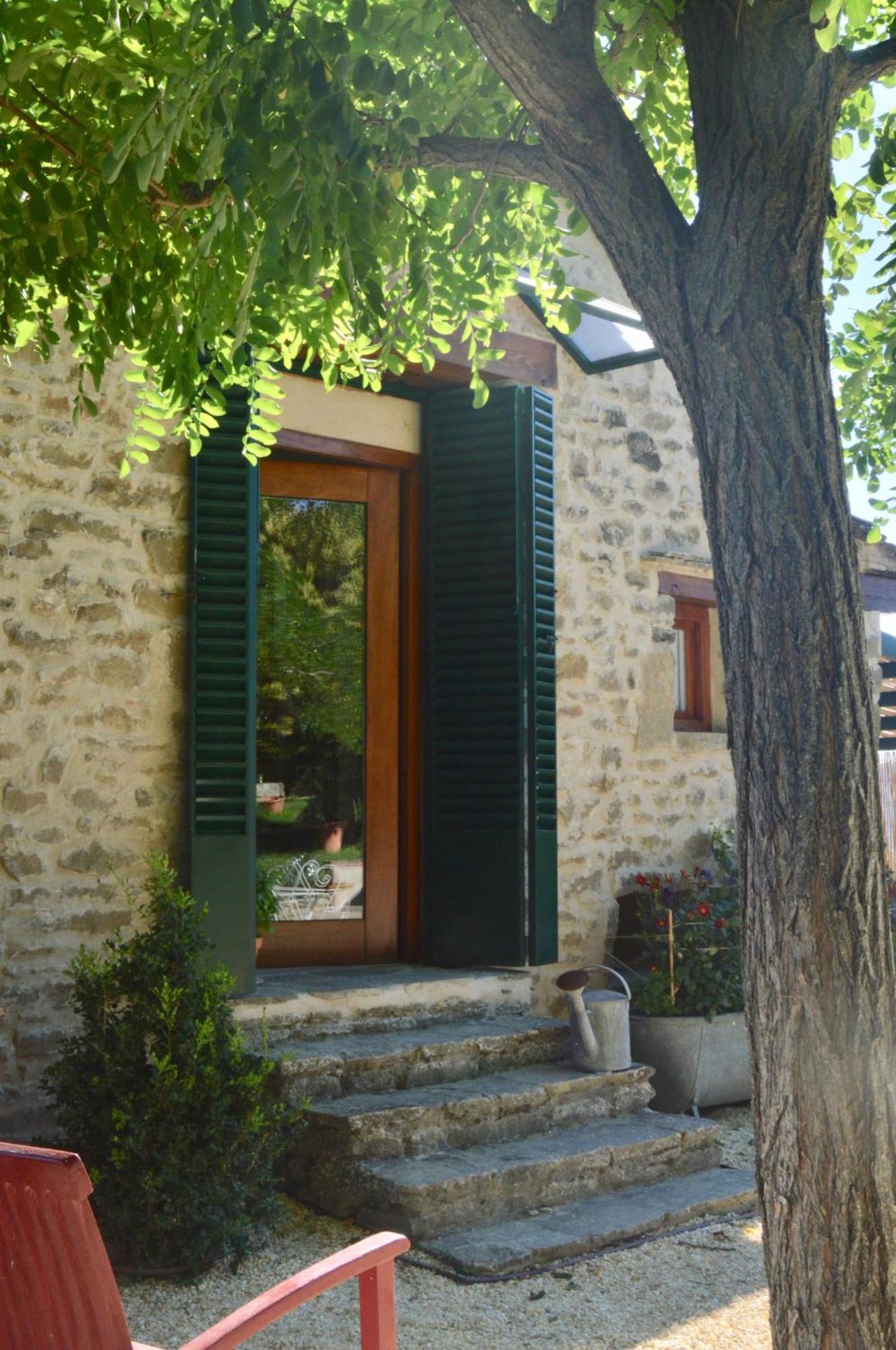 Borda De Fadrin Pension Ipies Buitenkant foto